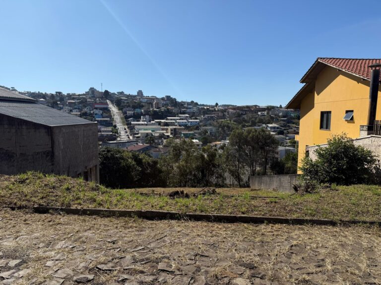Terreno - cmud12h6i00217gh84ef4cvie